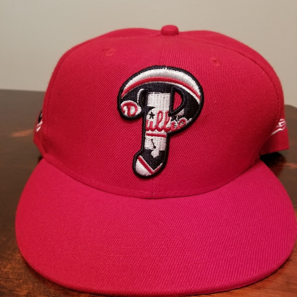 NWOT Phillies Hat